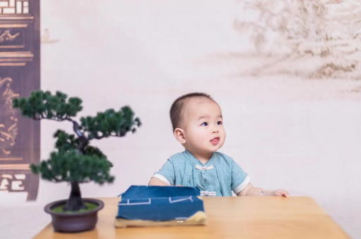 任丘孕妇几个月有反应